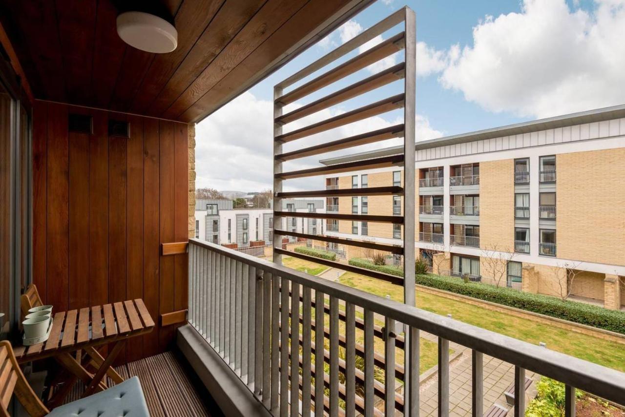 Апартаменты Altido Ultra Stylish 2 Bed, 2 Bath With Balcony And Parking Эдинбург Экстерьер фото